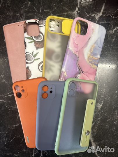 Чехлы на iPhone 11