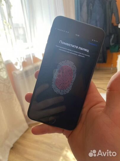 iPhone 7 plus 128gb jet black