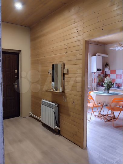 Дом 172 м² на участке 5 сот.