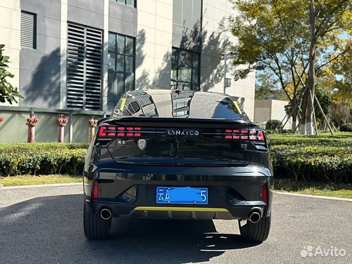 Lynk & Co 05 2.0 AT, 2021, 28 000 км