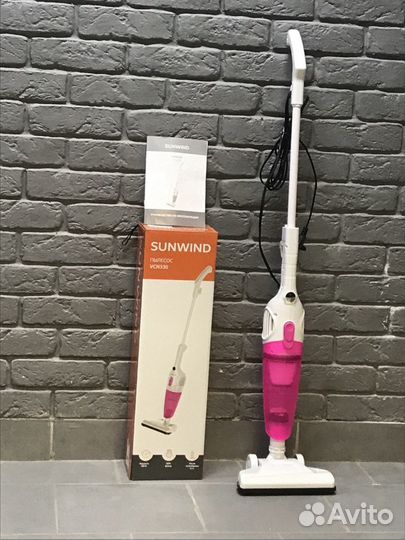 Пылесос новый вертикальный