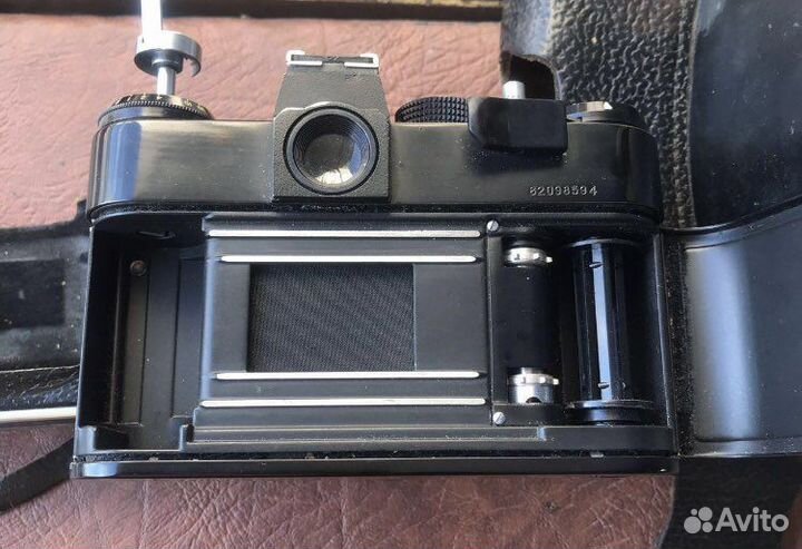 Плёночный фотоаппарат Зенит