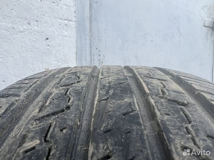 Dunlop Grandtrek ST1 225/65 R17