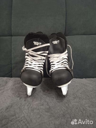 Коньки хоккейные детские