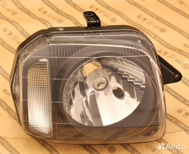 Фара правая suzuki jimny 3 III 98-08