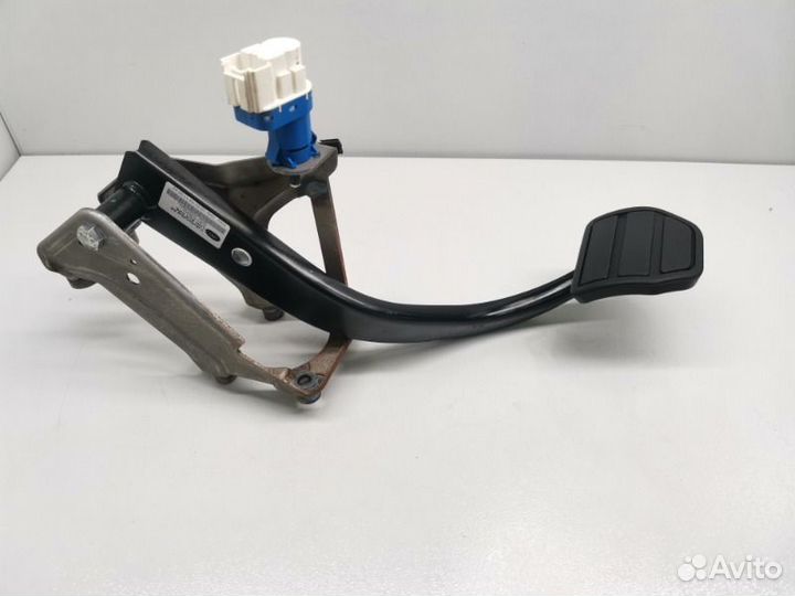 Педаль тормоза Land Rover Discovery 4 2.7 2012