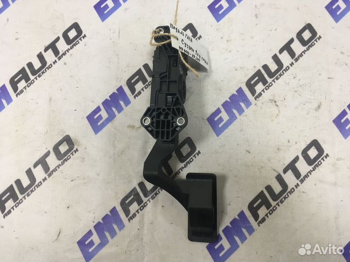Педаль газа Сузуки SX4 Седан