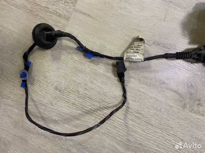 Проводка (коса) двери задней левой Porsche Cayenne