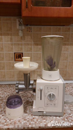 Мясорубка электрическая советская Мрия 2