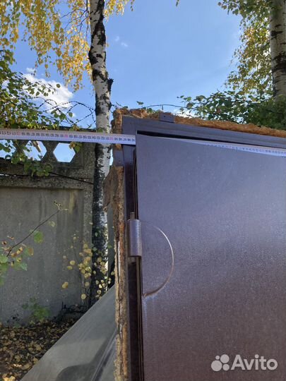 Дверь входная металлическая