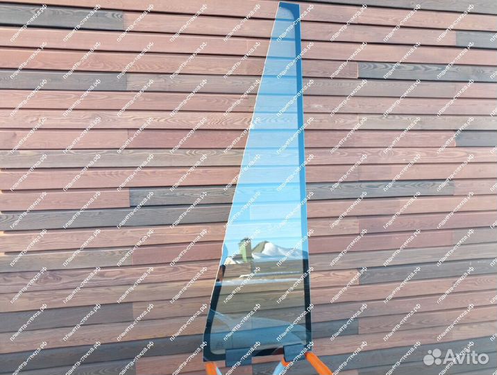 Стекло для колесного погрузчика