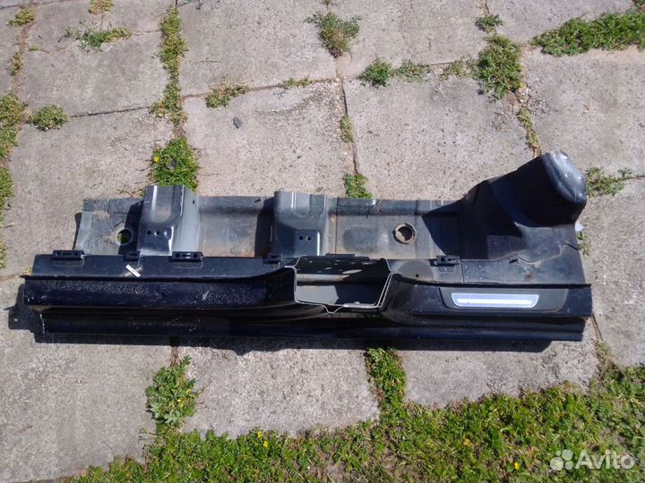 Порог левый Ауди А4 В8