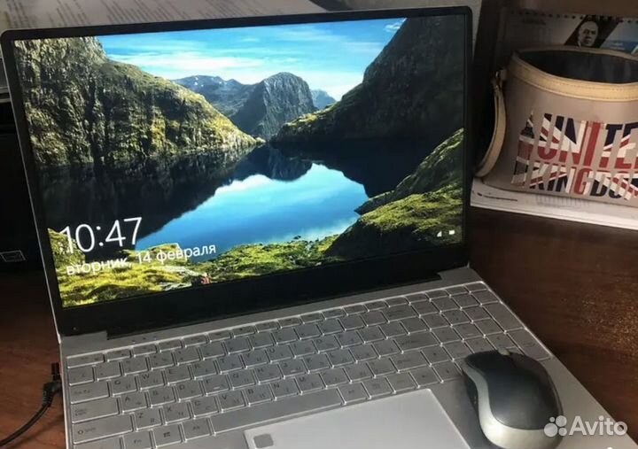 Ноутбук azerty