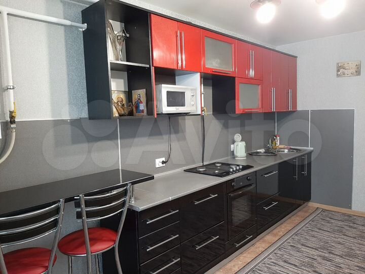 3-к. квартира, 72 м², 1/3 эт.