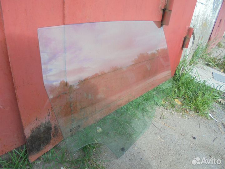 Стекло для шевроле орландо