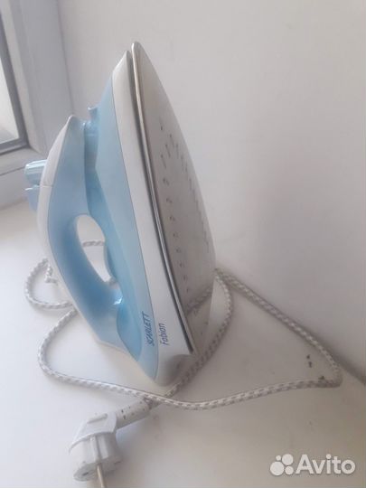 Утюг scarlett