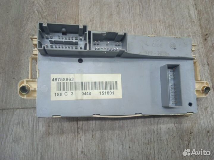 Блок предохранителей Fiat Punto 188 A5.000 2001