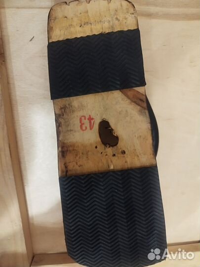 Японская обувь гэта