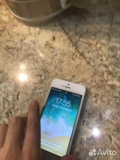 iPhone 5S, 16 ГБ