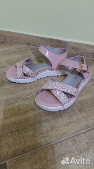Обувь для девочки