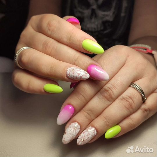 Наращивание ногтей