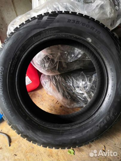 Viatti Bosco Nordico V-523 235/60 R18 103T