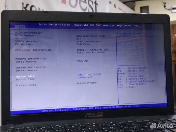 Ноутбук не рабочий Asus X550, X552 корпус, экран