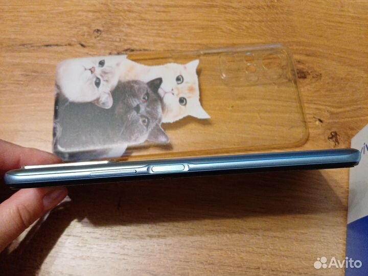 Телефон Vivo y31