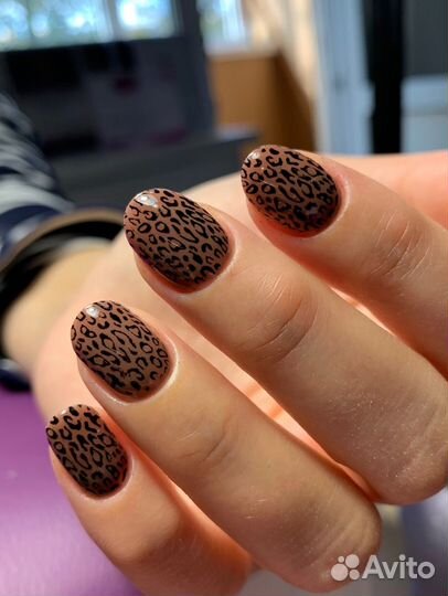 Маникюр, педикюр