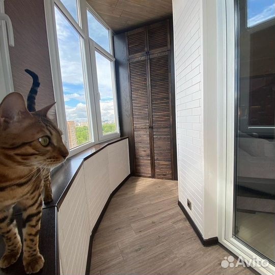 Отделка балкона ламинатом