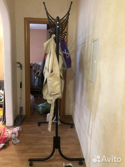 Вешалка напольная