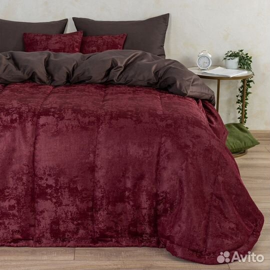 Покрывало Зарина гранат на кровать