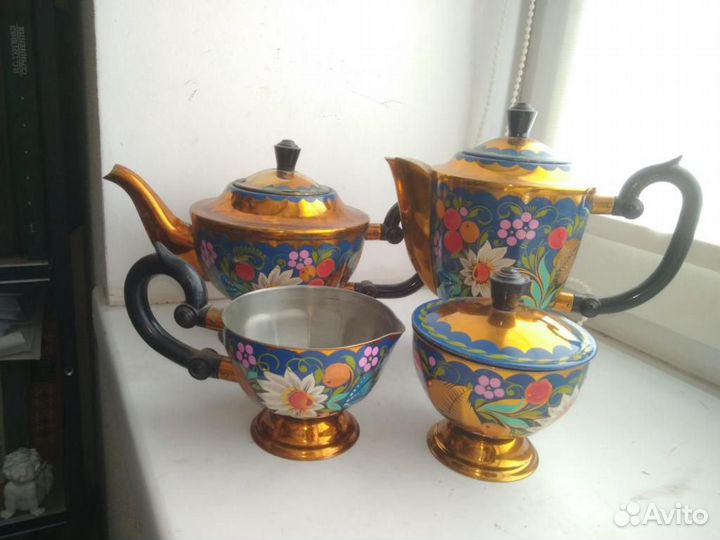 Кофейно-Чайный Набор. Красивая роспись.Металл СССР