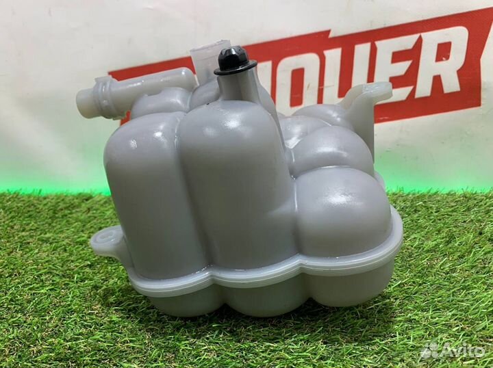 Расширительный бачок Volkswagen Porsche Skoda Аudi