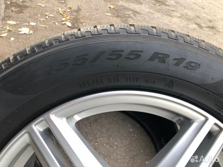 Комплект оригинальных колёс Porsche Cayenne R19