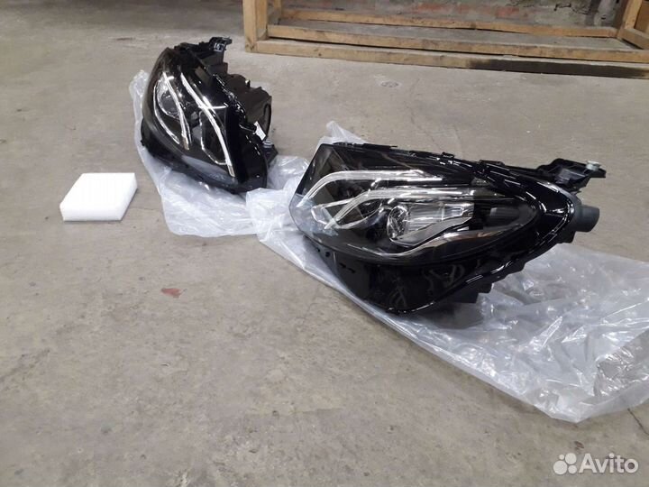 Фара мерседес Mercedes W213 E213 E-Klasse