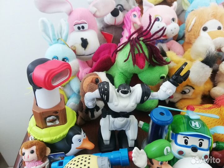 Продам или обменяю детские игрушки