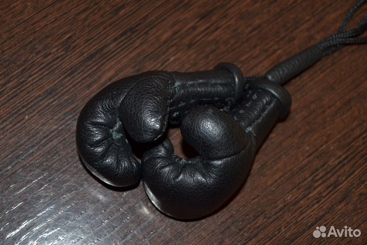 Сувенирные боксерские мини перчатки из кожи