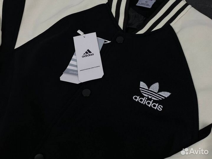 Бомбер весенний Adidas