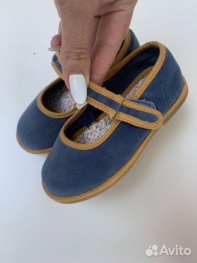 Сандалии, кеды, туфли, сапожки Zara 24 р-р