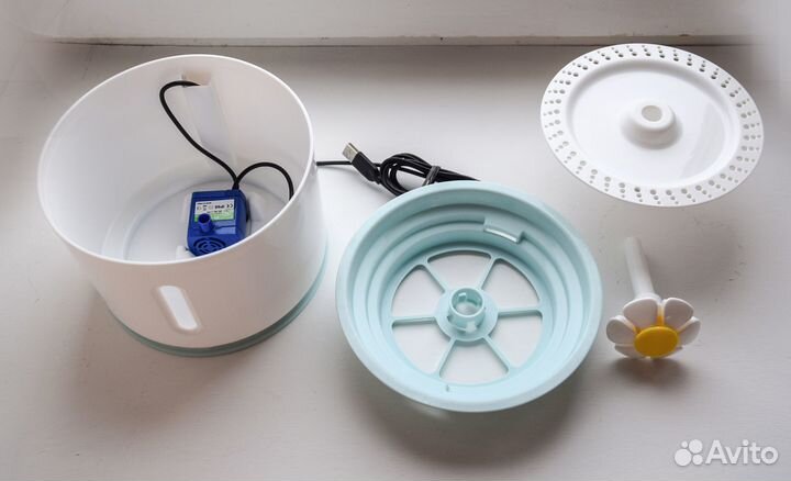 Поилка автоматическая для животных