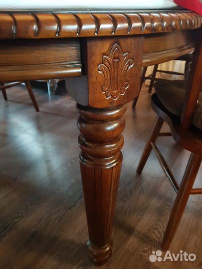 Столовый гарнитур