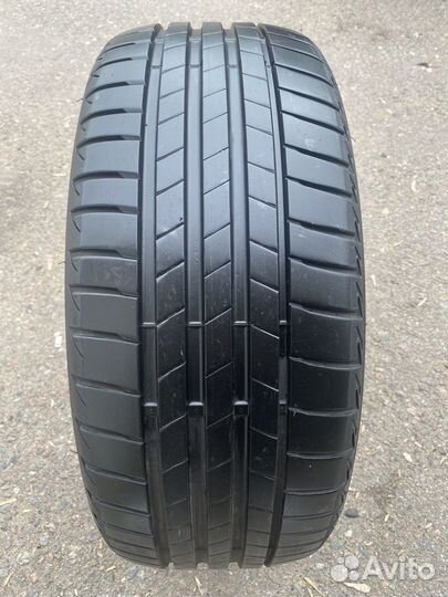 Bridgestone Turanza T005 225/40 R19