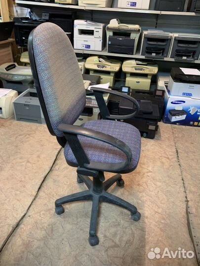 Офисное кресло бу