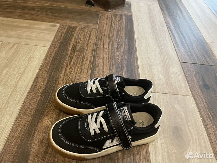 Кеды для мальчика и девочки размер 34-35