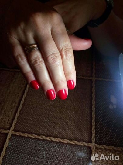 Маникюр классический+гель-лак,карбамидный педикюр