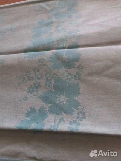 Скатерть жаккардовая