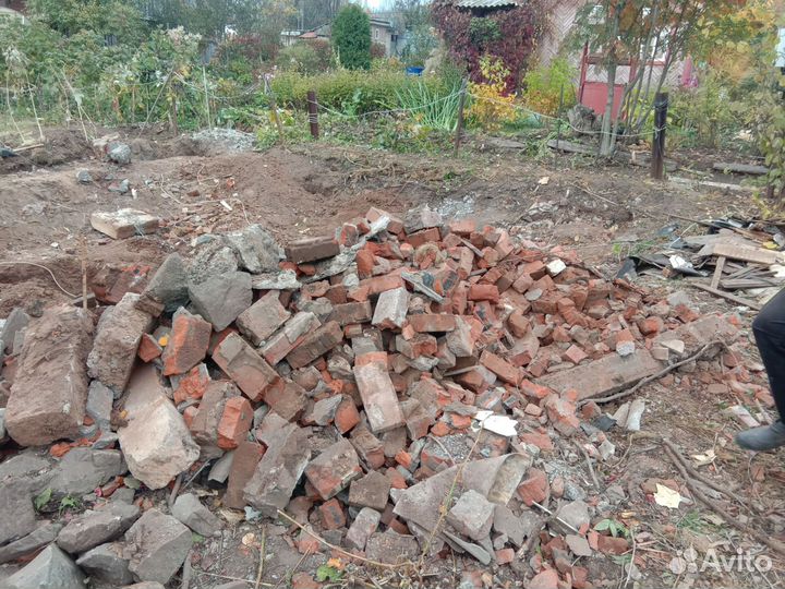 Приму бой кирпича и бетона