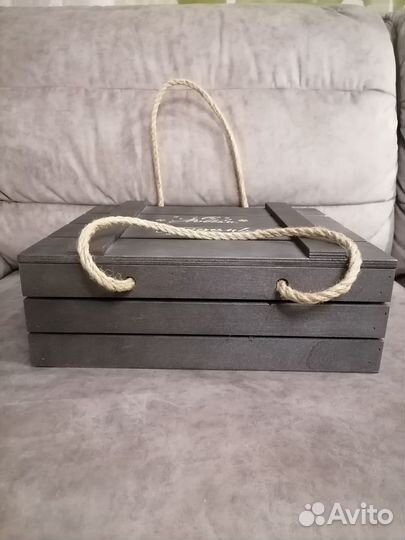 Ящик под подарок