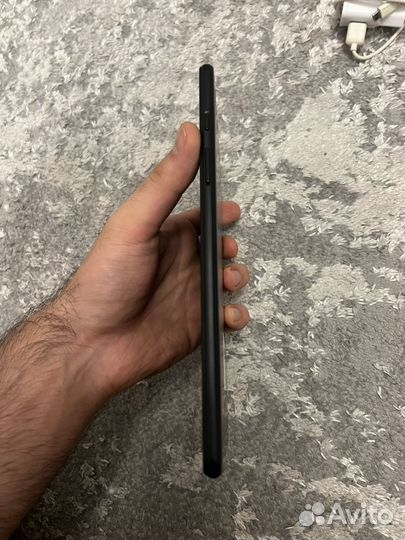 Планшет Samsung Galaxy Tab A 8.0 (+ зарядка)